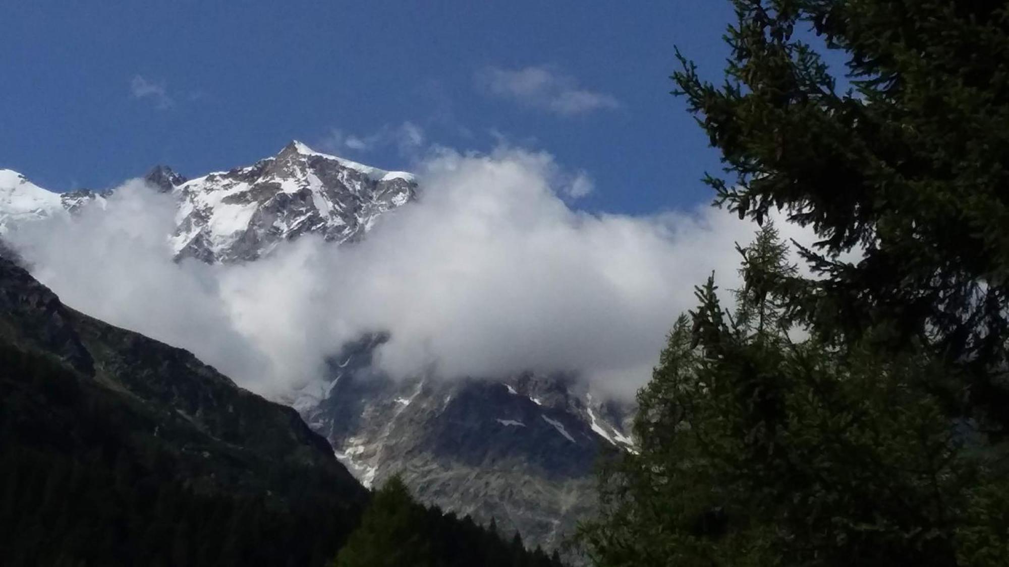 Vila La Dimora Delle Corti Vanzone Exteriér fotografie